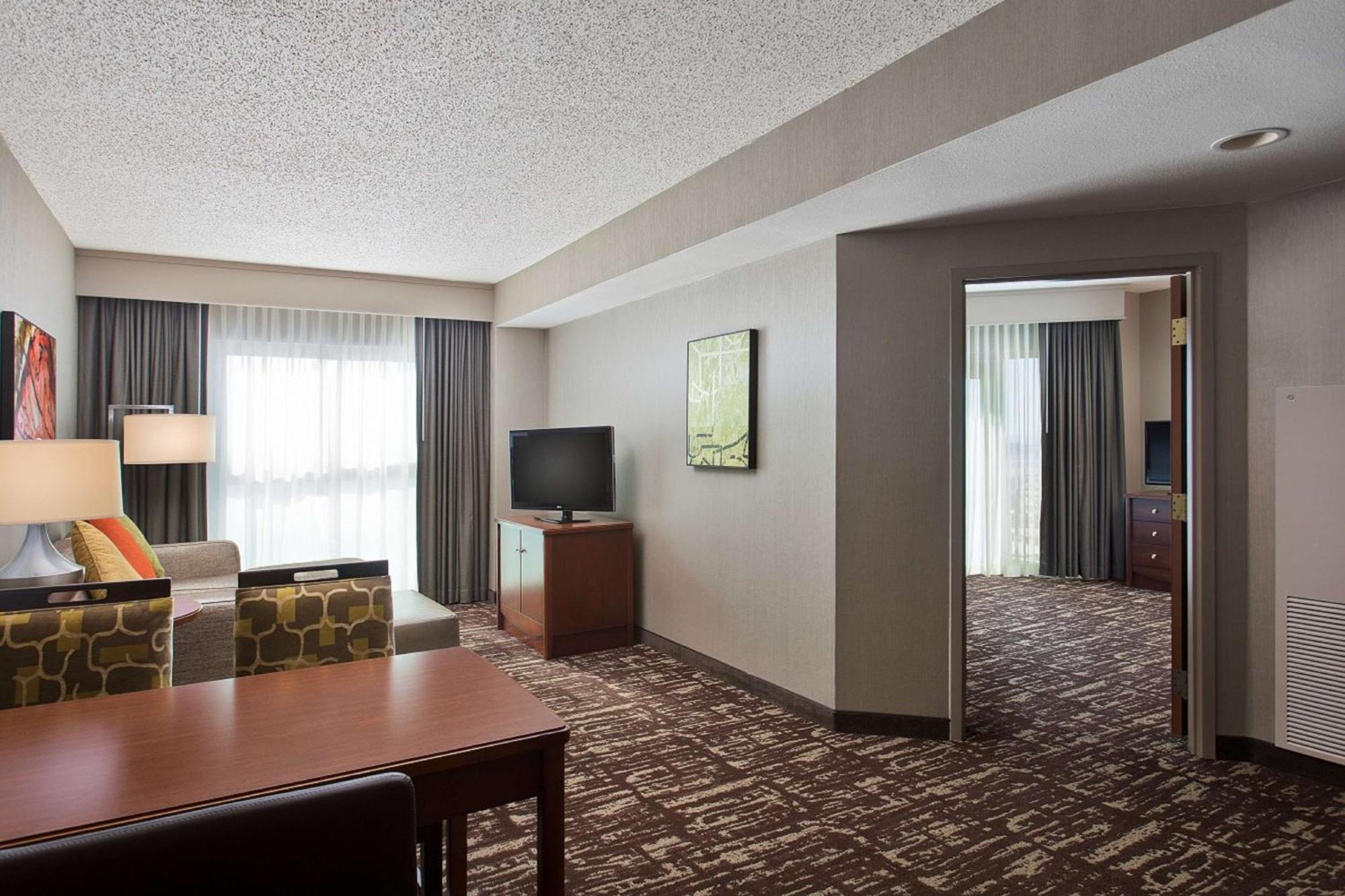 Embassy By Hilton Dallas & Convention Center 4* Frisco