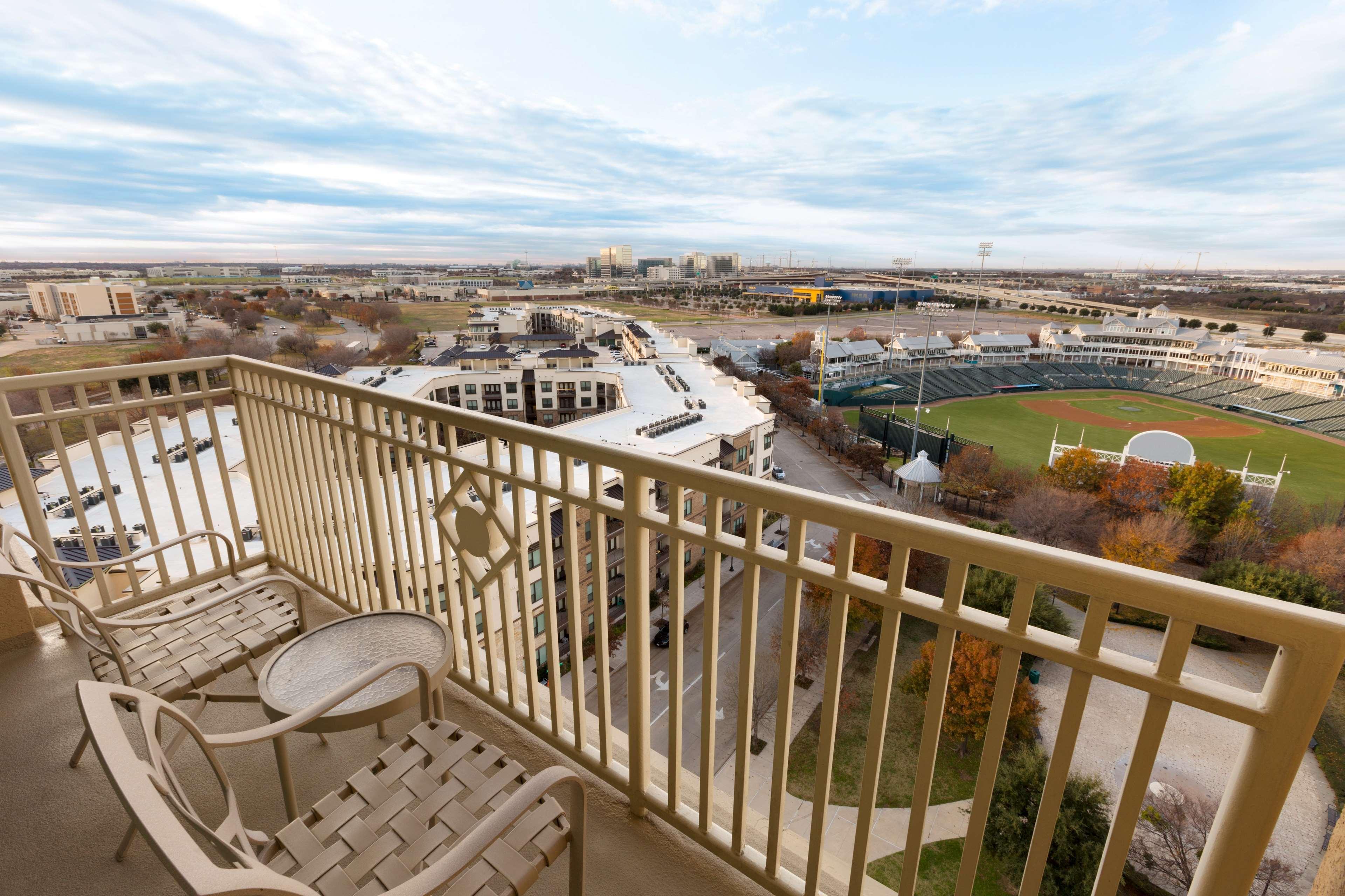 Embassy By Hilton Dallas & Convention Center 4*