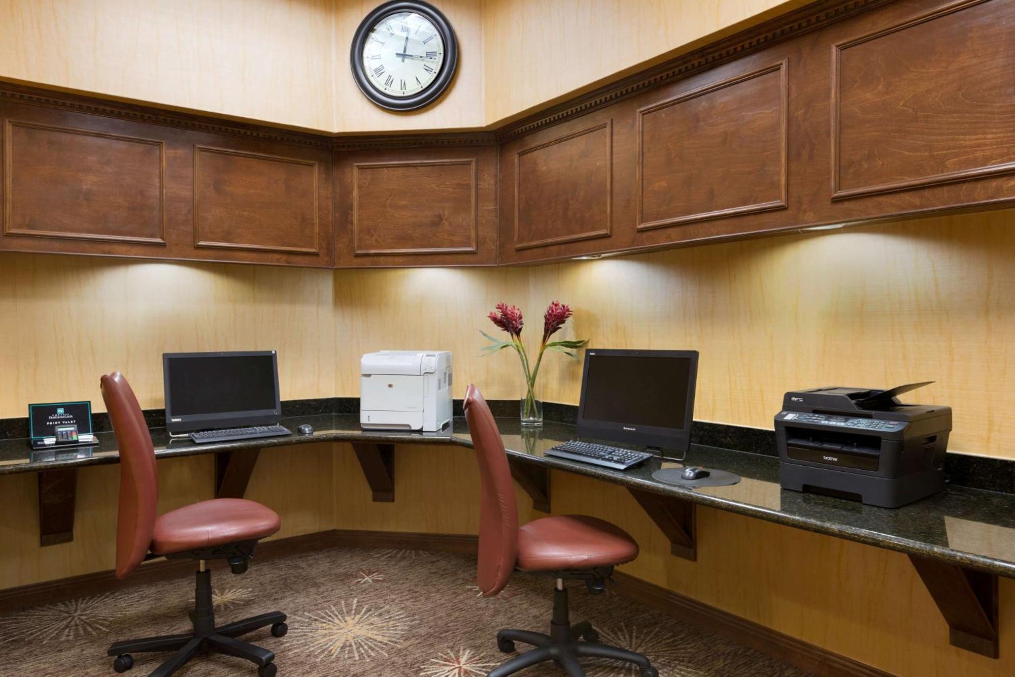 Embassy By Hilton Dallas & Convention Center Hotel 4*