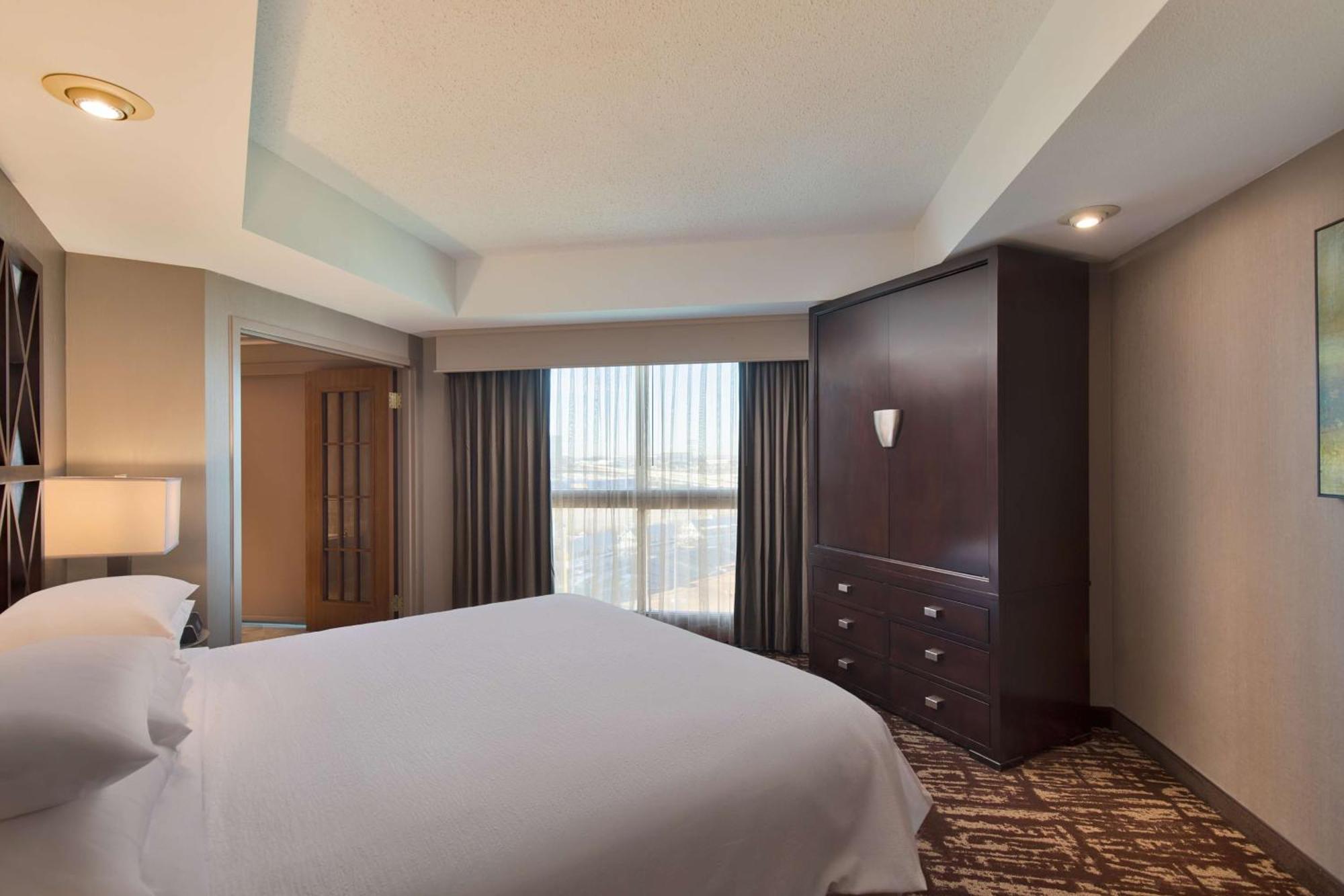 Embassy By Hilton Dallas & Convention Center Frisco