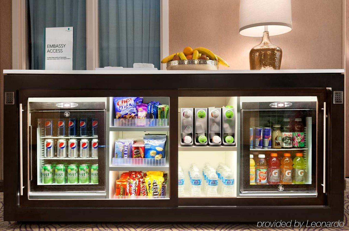 Hotel Embassy By Hilton Dallas & Convention Center 4*