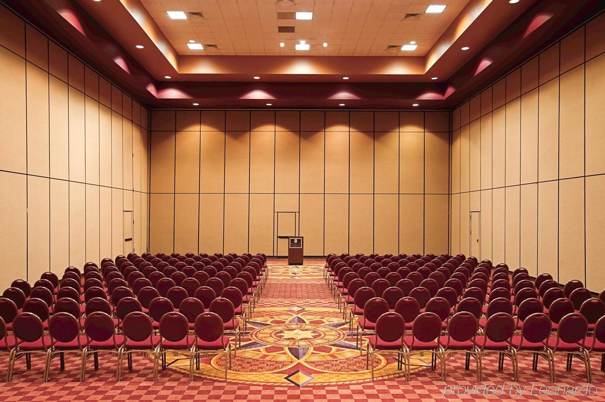 Embassy By Hilton Dallas & Convention Center 4* Frisco